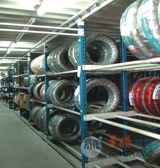 汽車(chē)4S店貨架