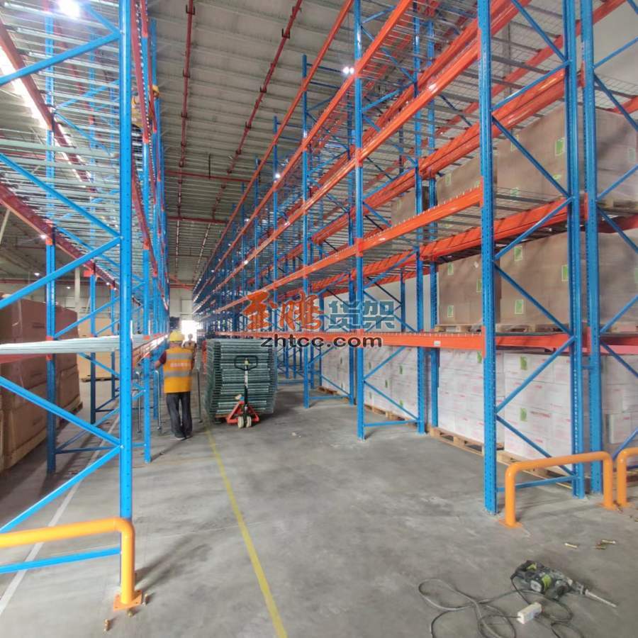 電動(dòng)車倉(cāng)庫(kù)貨架